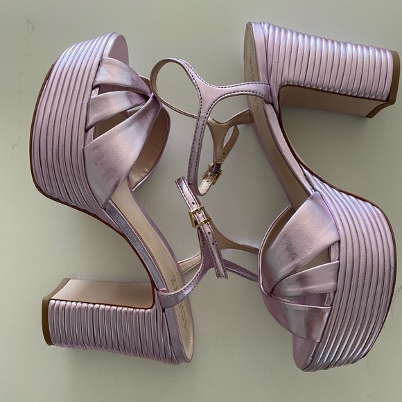 Schutz Darilia Sandals Women’s Size 9.5 Color: Cerise, gently worn - Picture 5 of 10